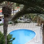 Apartman Cristianos, Nirvana
